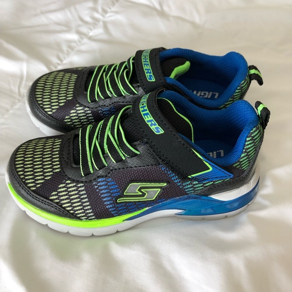 skechers erupters ii lava waves